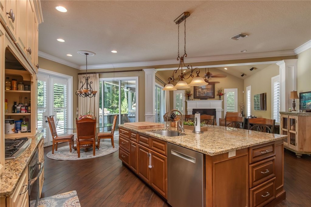 OCALA, Florida, 34476, United States, 5 Bedrooms Bedrooms, ,5.5 BathroomsBathrooms,Residential,Forsale,2009446