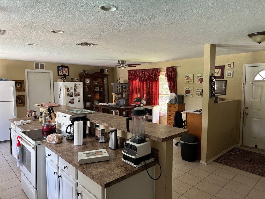 OCALA, Florida, 34482, United States, 4 Bedrooms Bedrooms, ,2.5 BathroomsBathrooms,Residential,Forsale,1884191
