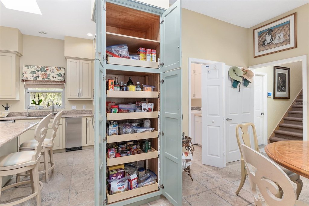 OCALA, Florida, 34471, United States, 4 Bedrooms Bedrooms, ,5 BathroomsBathrooms,Residential,Forsale,1884168