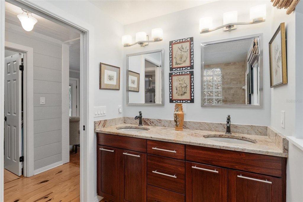 OCALA, Florida, 34480, United States, 5 Bedrooms Bedrooms, ,4.5 BathroomsBathrooms,Residential,Forsale,1905414