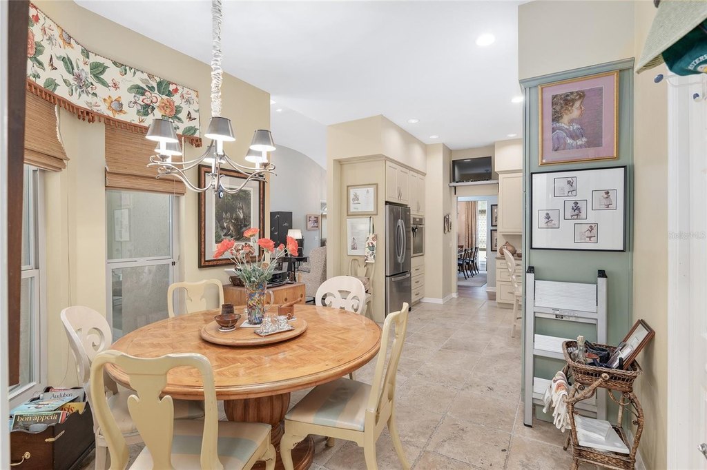 OCALA, Florida, 34471, United States, 4 Bedrooms Bedrooms, ,5 BathroomsBathrooms,Residential,Forsale,1884168