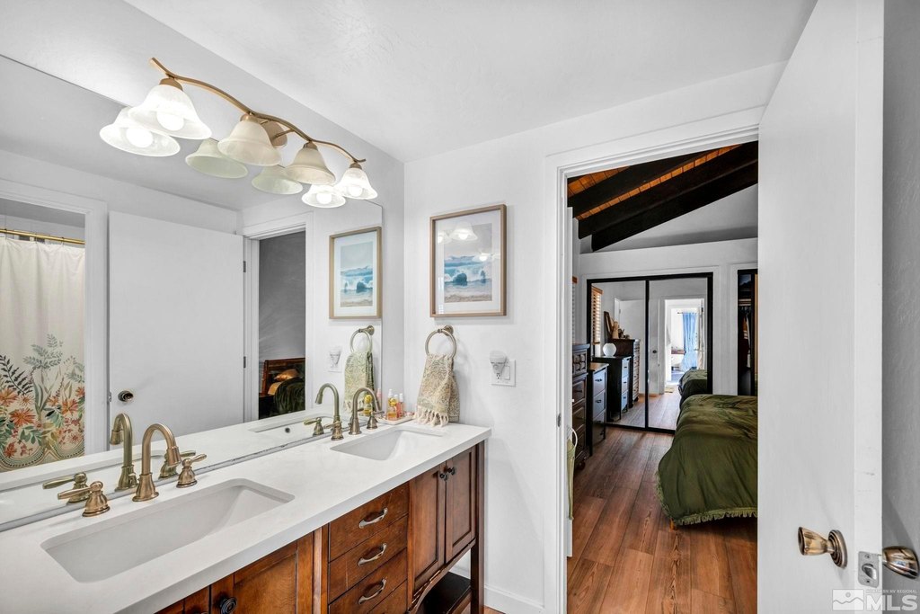 Stateline, Nevada, 89449, United States, 3 Bedrooms Bedrooms, ,2 BathroomsBathrooms,Residential,Forsale,1920145