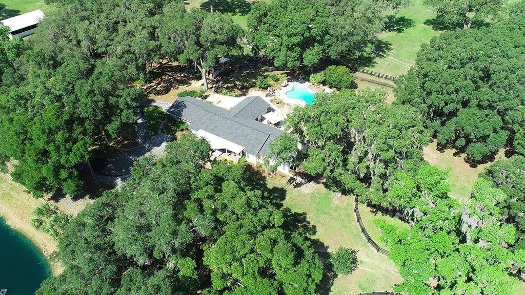 REDDICK, Florida, 32686, United States, 3 Bedrooms Bedrooms, ,2 BathroomsBathrooms,Residential,Forsale,1905399
