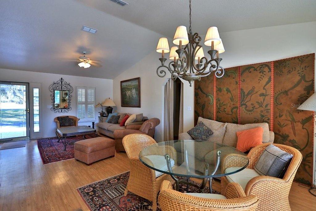 REDDICK, Florida, 32686, United States, 3 Bedrooms Bedrooms, ,2 BathroomsBathrooms,Residential,Forsale,1944501