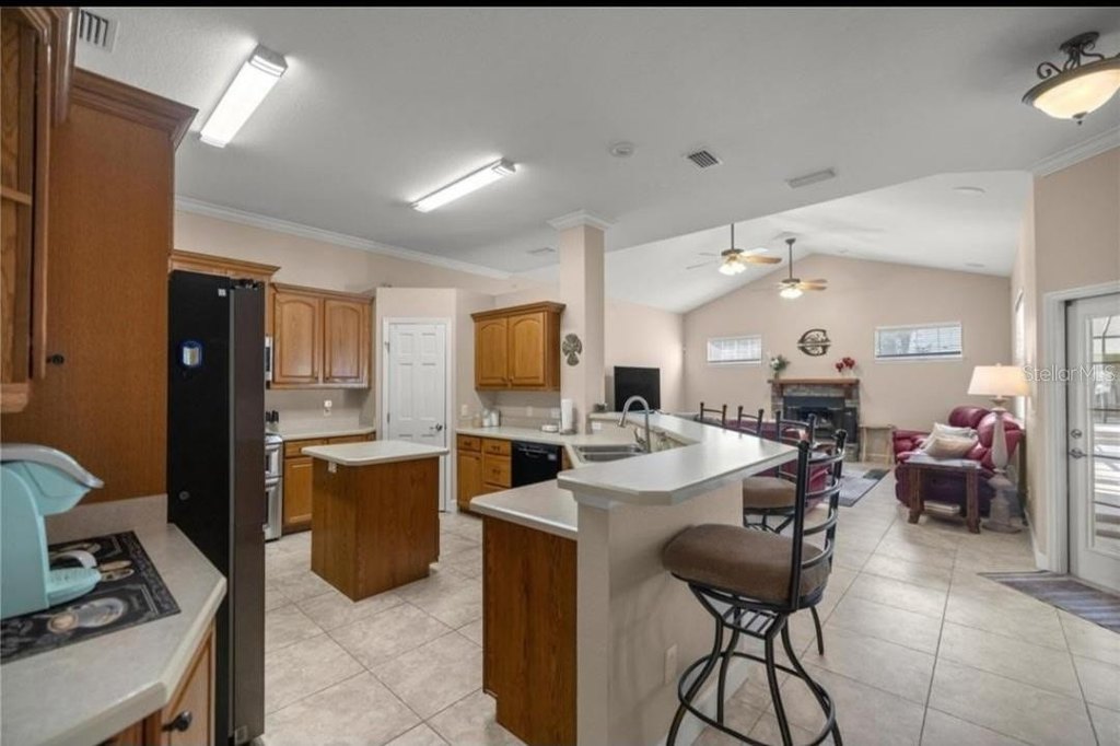 OCALA, Florida, 34480, United States, 3 Bedrooms Bedrooms, ,2 BathroomsBathrooms,Residential,Forsale,2009511