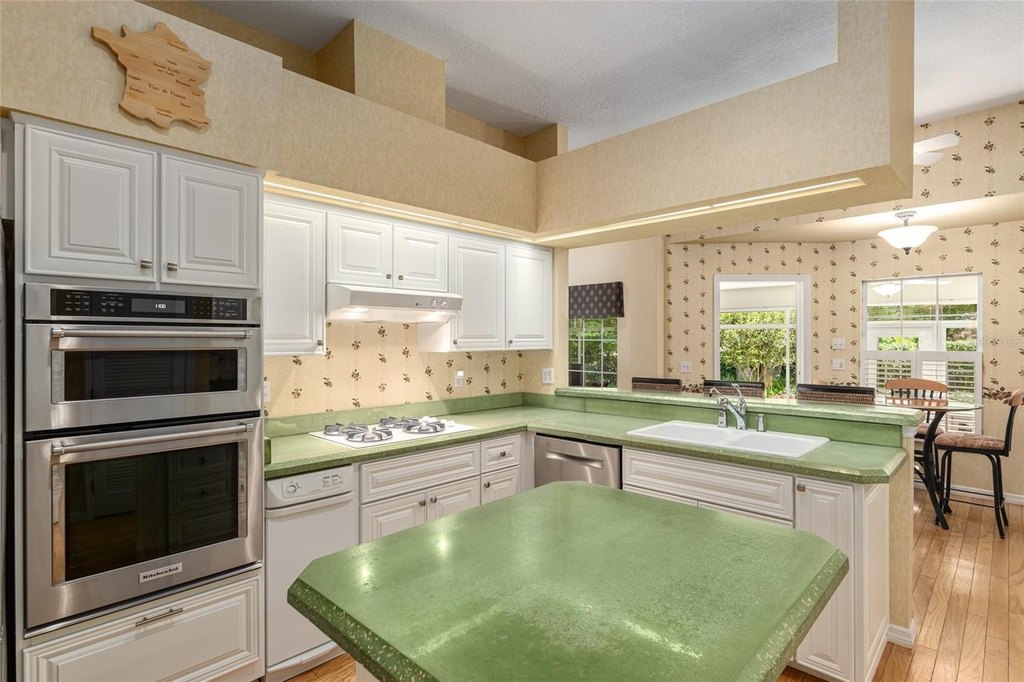 OCALA, Florida, 34471, United States, 3 Bedrooms Bedrooms, ,2.5 BathroomsBathrooms,Residential,Forsale,1959570