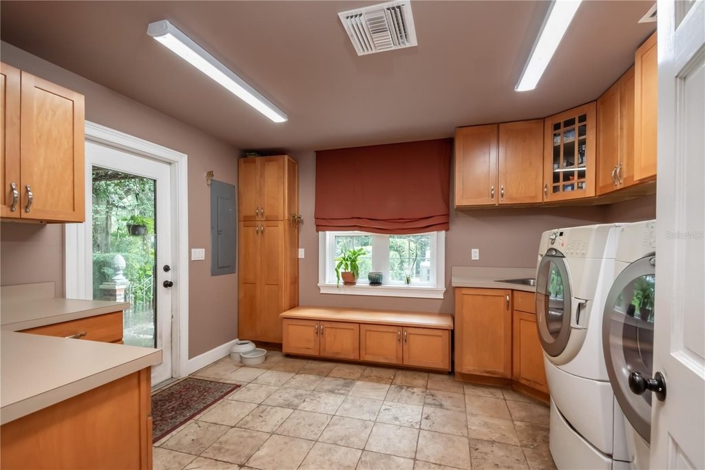 OCALA, Florida, 34482, United States, 3 Bedrooms Bedrooms, ,3.5 BathroomsBathrooms,Residential,Forsale,1884204