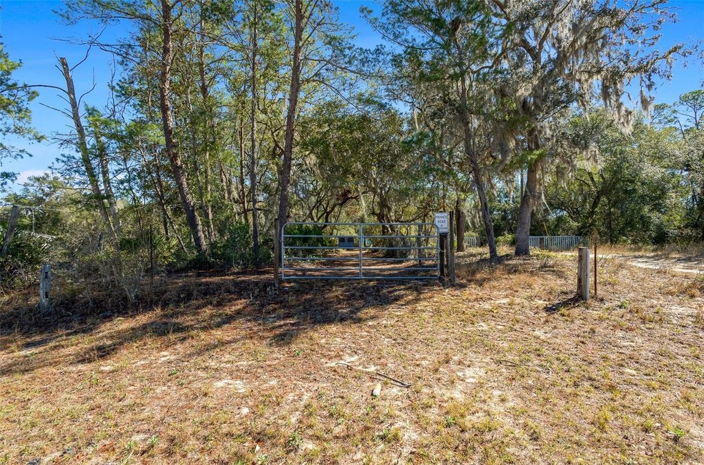 SILVER SPRINGS, Florida, 34488, United States, 2 Bedrooms Bedrooms, ,1 BathroomBathrooms,Residential,Forsale,1884201