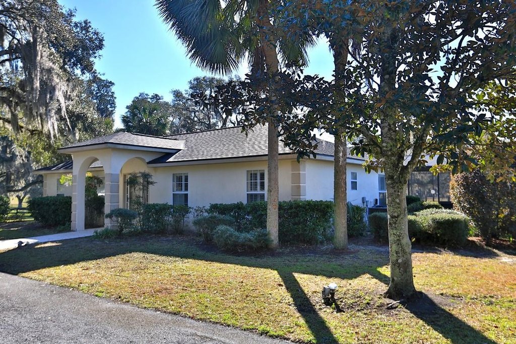 REDDICK, Florida, 32686, United States, 3 Bedrooms Bedrooms, ,2 BathroomsBathrooms,Residential,Forsale,1944501