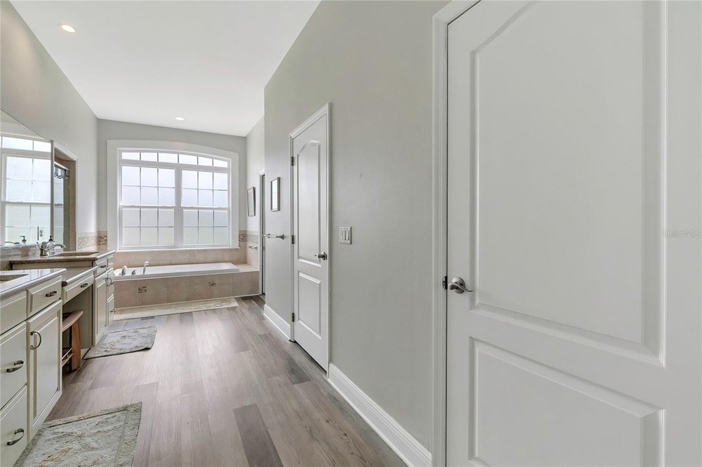 OCALA, Florida, 34480, United States, 4 Bedrooms Bedrooms, ,3.5 BathroomsBathrooms,Residential,Forsale,2003998