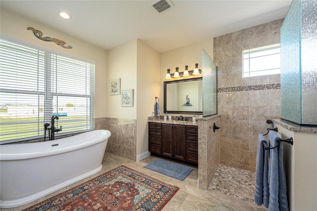 OCALA, Florida, 34476, United States, 4 Bedrooms Bedrooms, ,3 BathroomsBathrooms,Residential,Forsale,2009455