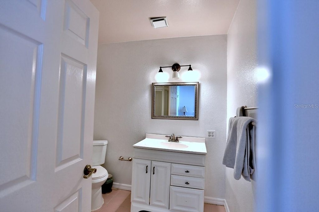 REDDICK, Florida, 32686, United States, 3 Bedrooms Bedrooms, ,2 BathroomsBathrooms,Residential,Forsale,1944501