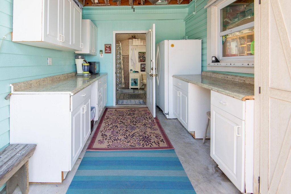 Conch, Florida, 33050, United States, 1 Bedroom Bedrooms, ,1 BathroomBathrooms,Residential,Forsale,1927576