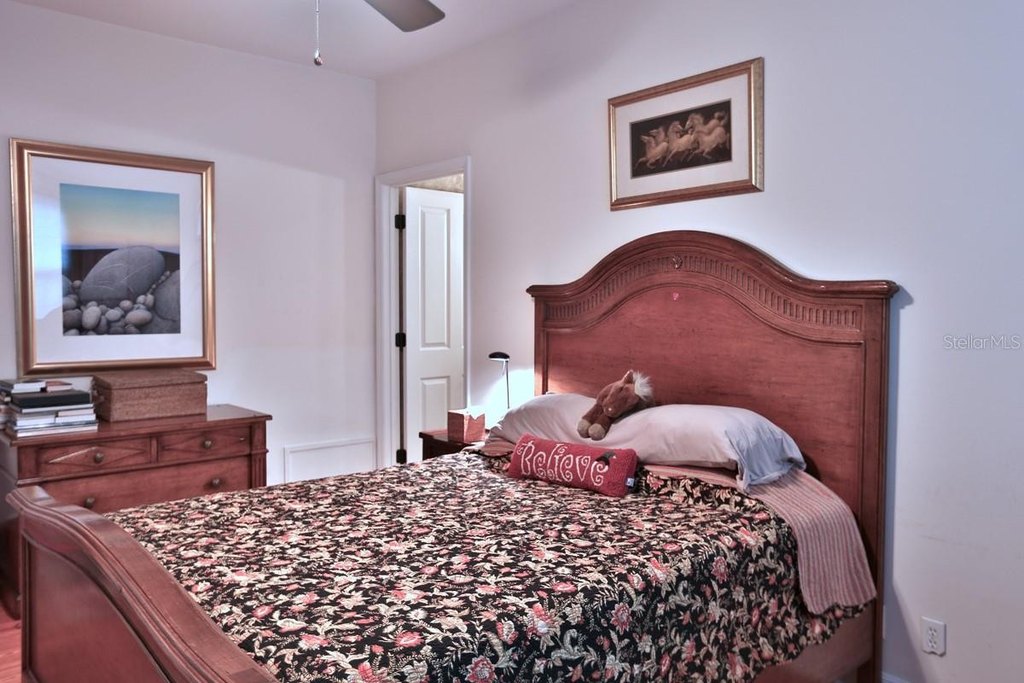 OXFORD, Florida, 34484, United States, 4 Bedrooms Bedrooms, ,4 BathroomsBathrooms,Residential,Forsale,2010930