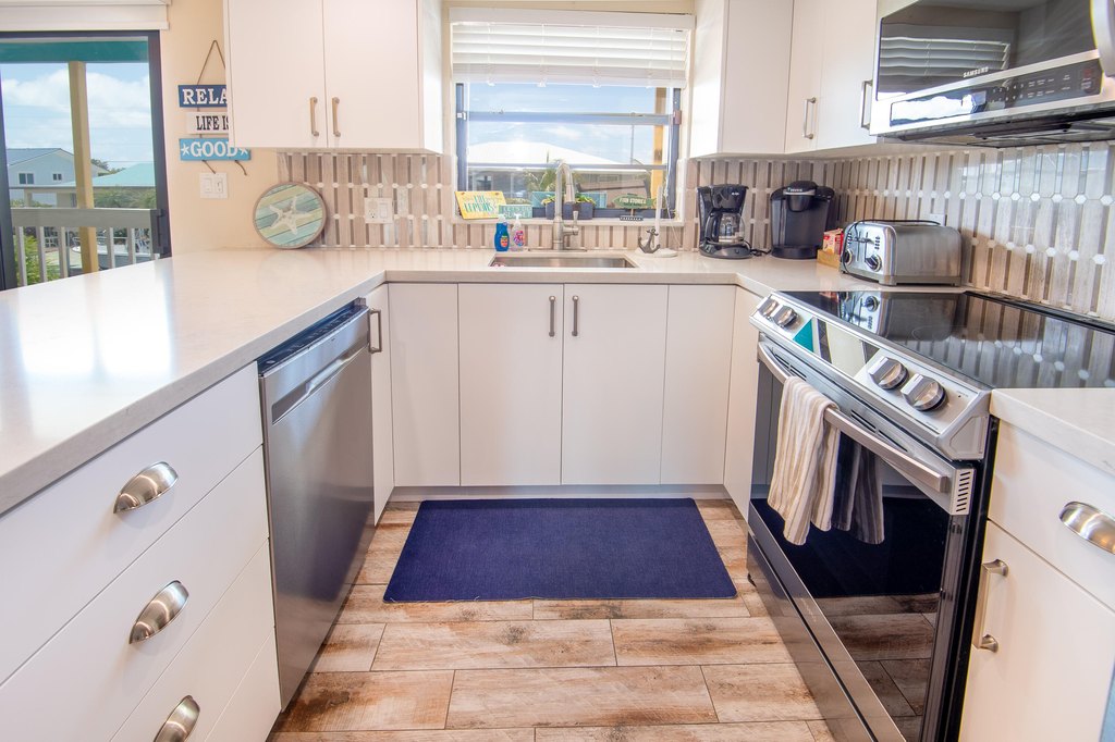 Marathon, Florida, 33050, United States, 2 Bedrooms Bedrooms, ,2 BathroomsBathrooms,Residential,Forsale,1927571