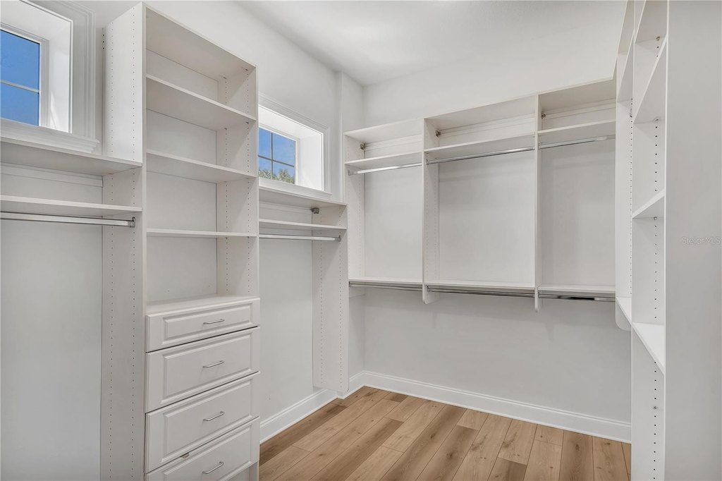 MORRISTON, Florida, 32668, United States, 3 Bedrooms Bedrooms, ,3 BathroomsBathrooms,Residential,Forsale,2009508