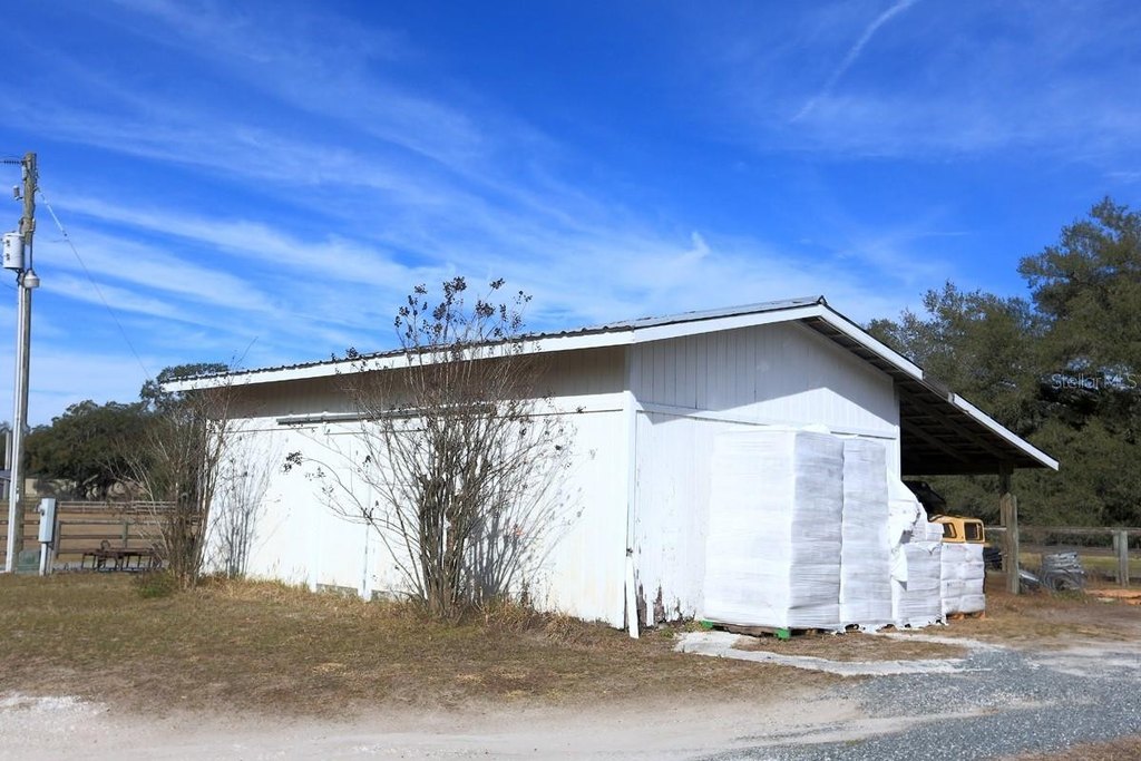 OXFORD, Florida, 34484, United States, 4 Bedrooms Bedrooms, ,4 BathroomsBathrooms,Residential,Forsale,2010930