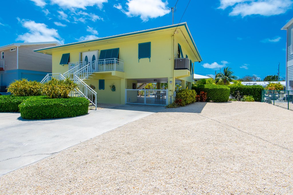 Marathon, Florida, 33050, United States, 2 Bedrooms Bedrooms, ,2 BathroomsBathrooms,Residential,Forsale,1927571