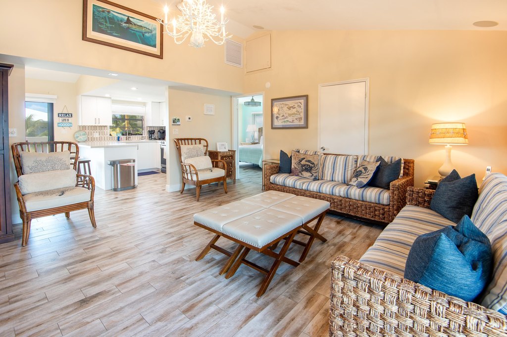 Marathon, Florida, 33050, United States, 2 Bedrooms Bedrooms, ,2 BathroomsBathrooms,Residential,Forsale,1927571