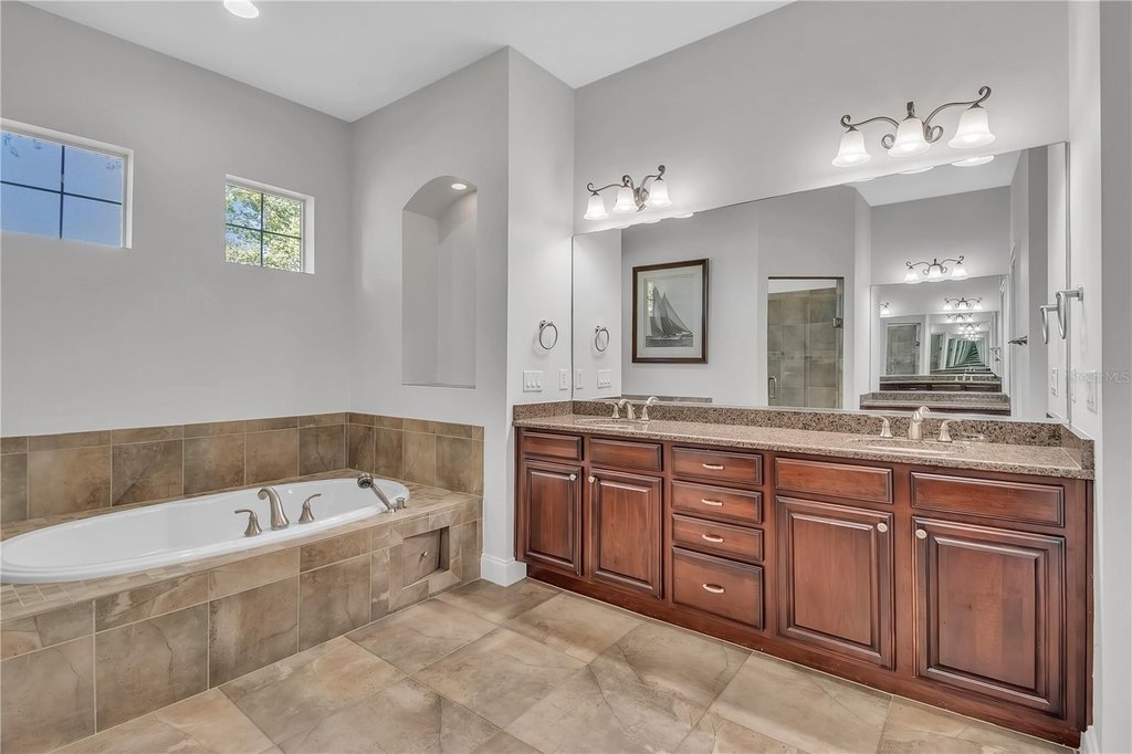 MORRISTON, Florida, 32668, United States, 3 Bedrooms Bedrooms, ,3 BathroomsBathrooms,Residential,Forsale,2009508