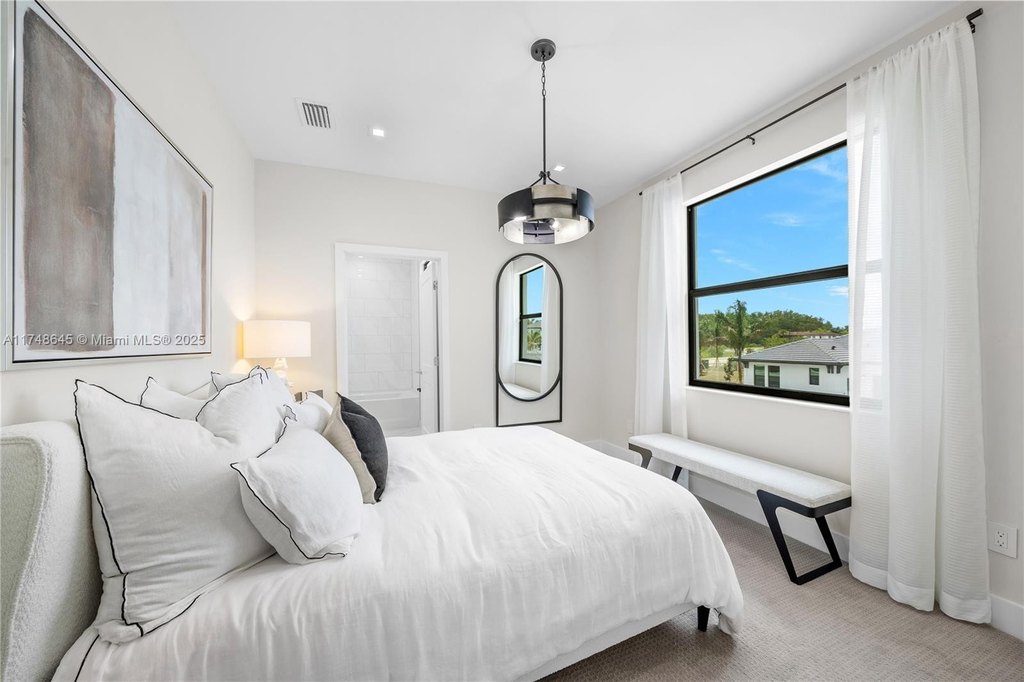 Fort Myers, Florida, 33913, United States, 3 Bedrooms Bedrooms, ,3.5 BathroomsBathrooms,Residential,Forsale,1913813