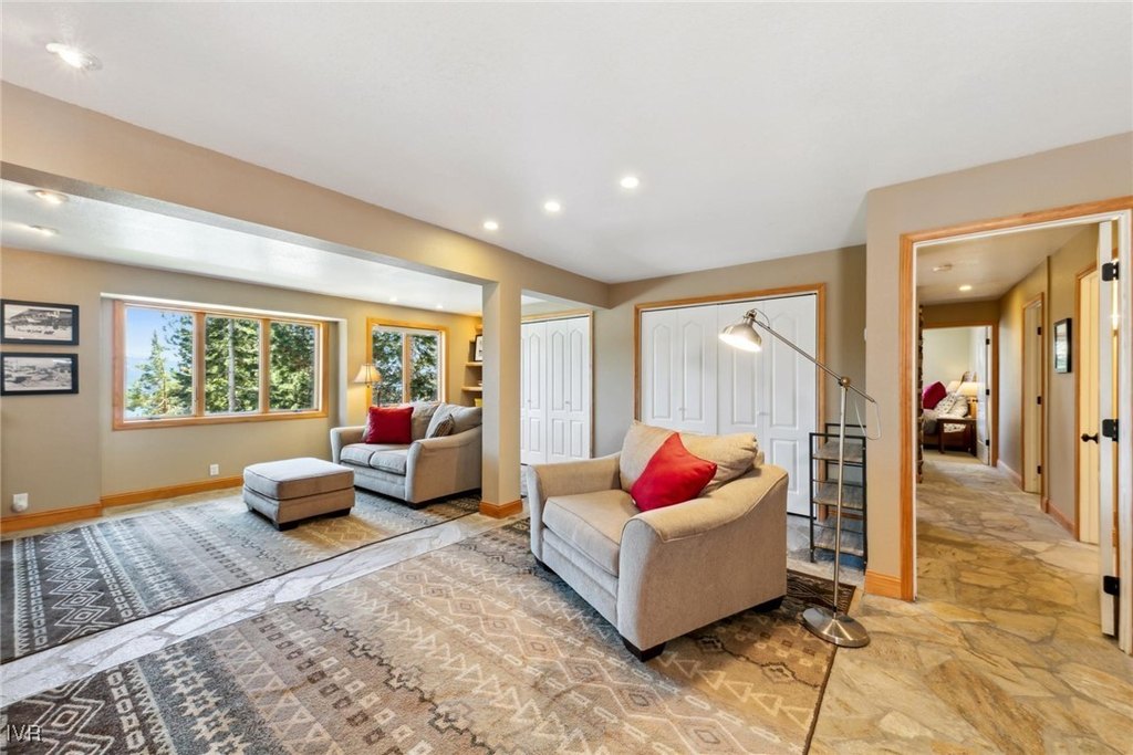 Incline Village, Nevada, 89451, United States, 4 Bedrooms Bedrooms, ,3.5 BathroomsBathrooms,Residential,Forsale,1899813