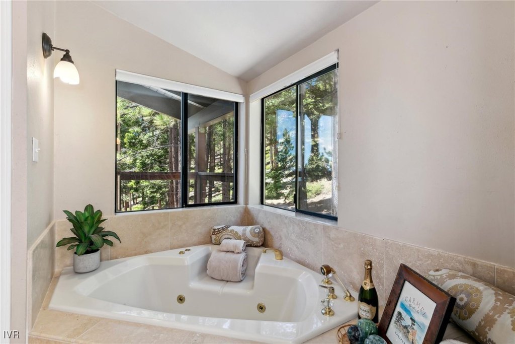 Incline Village, Nevada, 89451, United States, 4 Bedrooms Bedrooms, ,3.5 BathroomsBathrooms,Residential,Forsale,1899813