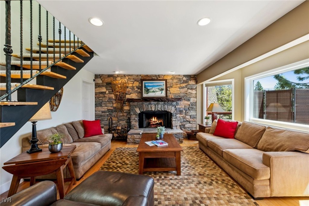 Incline Village, Nevada, 89451, United States, 4 Bedrooms Bedrooms, ,3.5 BathroomsBathrooms,Residential,Forsale,1899813