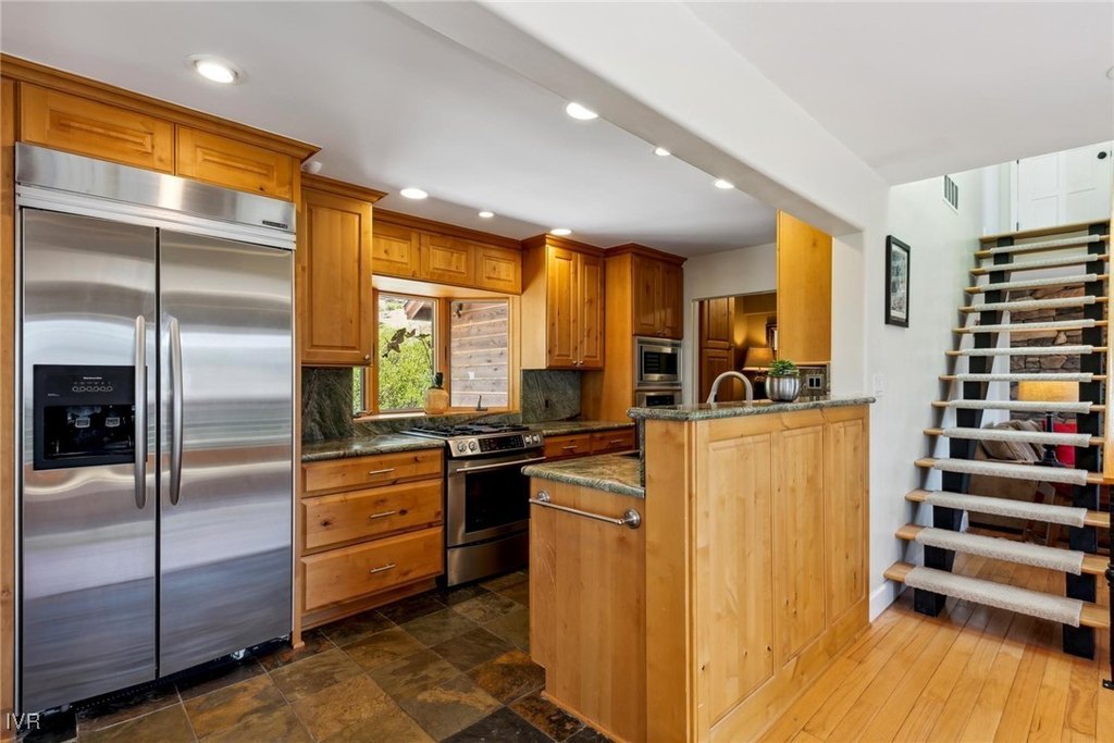 Incline Village, Nevada, 89451, United States, 4 Bedrooms Bedrooms, ,3.5 BathroomsBathrooms,Residential,Forsale,1899813