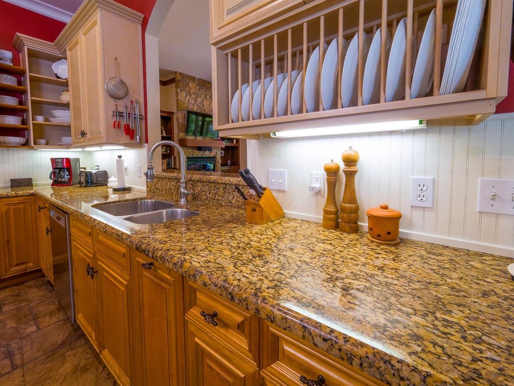 Montgomery, Texas, 77356, United States, 4 Bedrooms Bedrooms, ,4.5 BathroomsBathrooms,Residential,Forsale,1953070