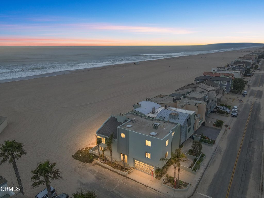 Oxnard, California, 93035, United States, 6 Bedrooms Bedrooms, ,4 BathroomsBathrooms,Residential,Forsale,1883926