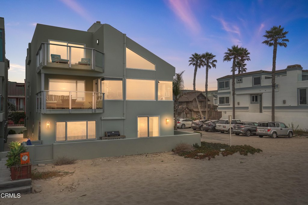 Oxnard, California, 93035, United States, 6 Bedrooms Bedrooms, ,4 BathroomsBathrooms,Residential,Forsale,1883926