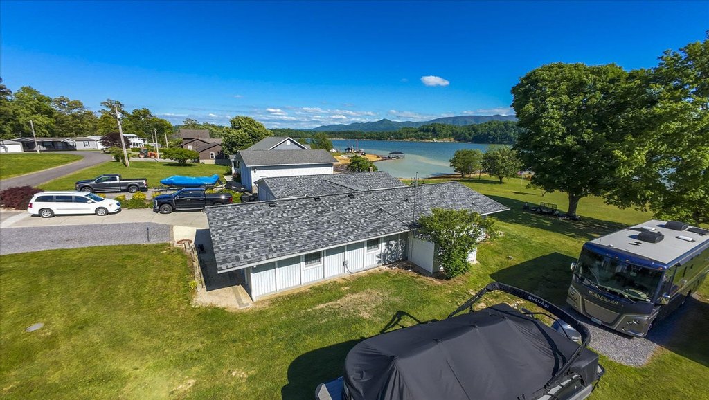 Dandridge, Tennessee, 37725, United States, 3 Bedrooms Bedrooms, ,2 BathroomsBathrooms,Residential,Forsale,1884062