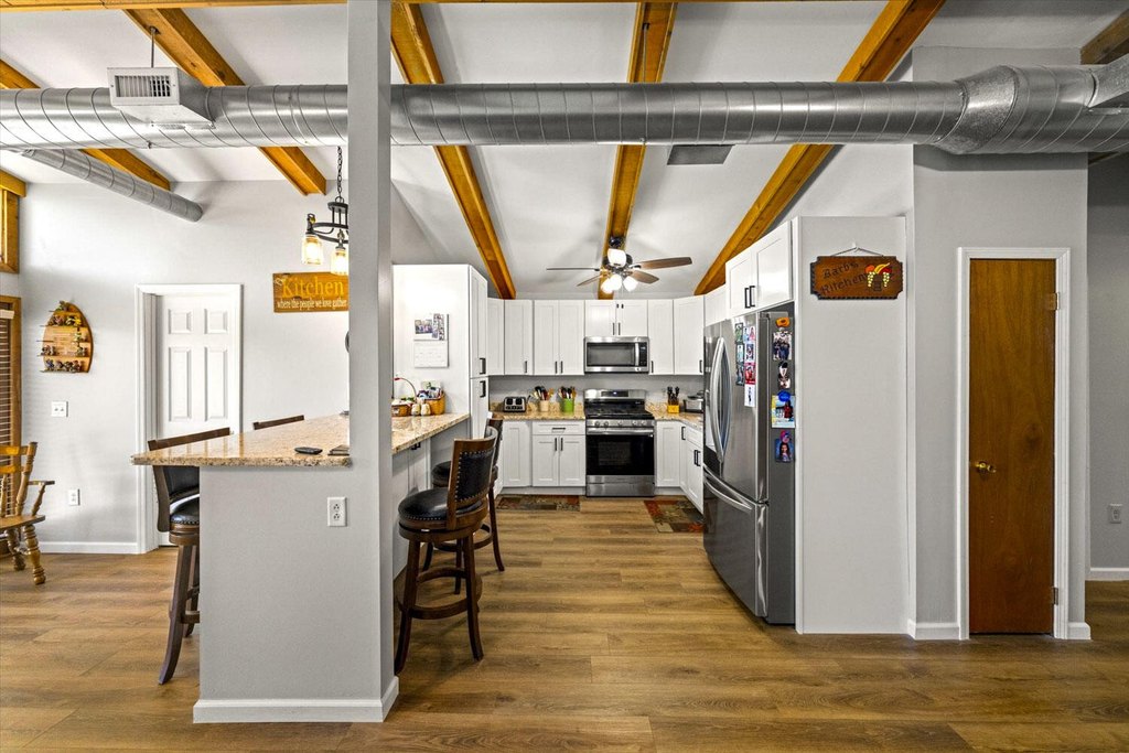 Dandridge, Tennessee, 37725, United States, 3 Bedrooms Bedrooms, ,2 BathroomsBathrooms,Residential,Forsale,1884062