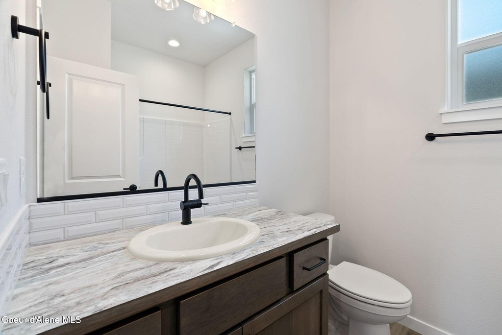Coeur d'Alene, Idaho, 83815, United States, 2 Bedrooms Bedrooms, ,2 BathroomsBathrooms,Residential,Forsale,1913885