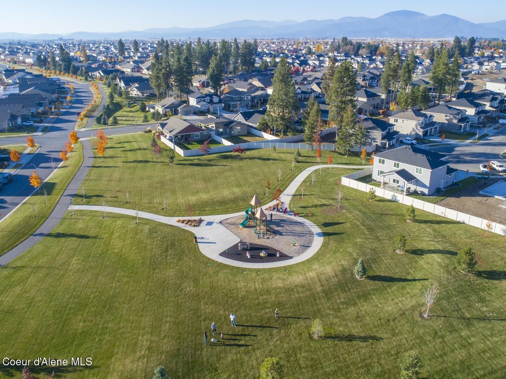 Coeur d'Alene, Idaho, 83815, United States, 2 Bedrooms Bedrooms, ,2 BathroomsBathrooms,Residential,Forsale,1913885