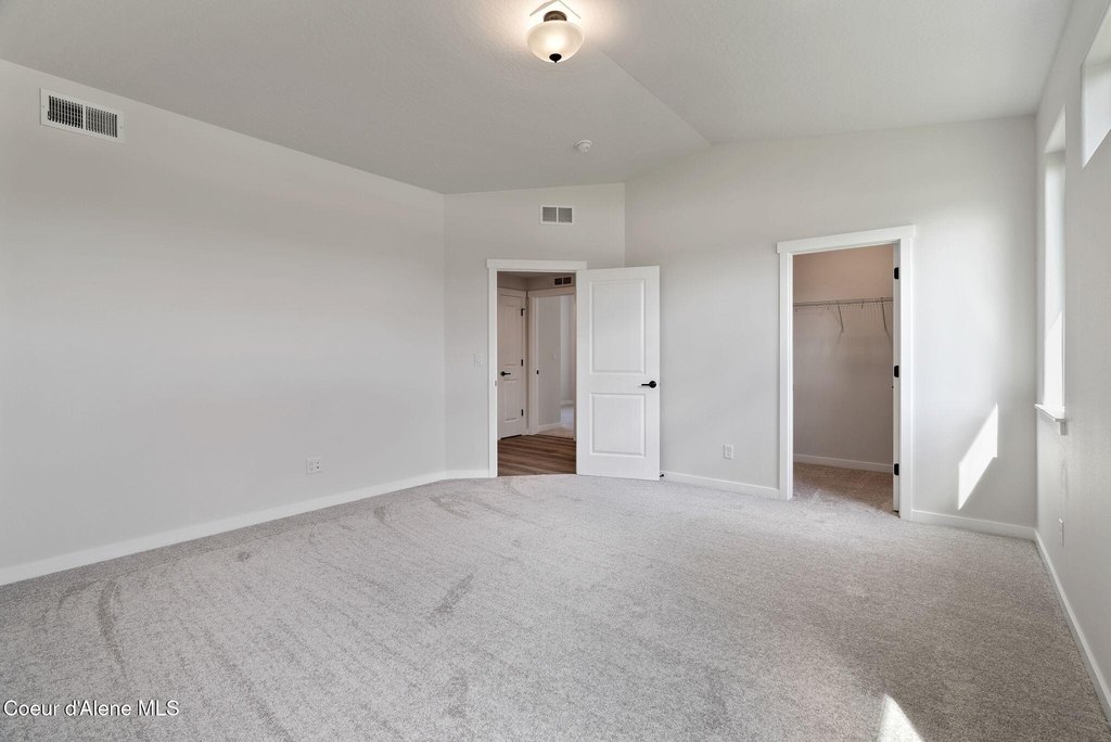 Coeur d'Alene, Idaho, 83815, United States, 2 Bedrooms Bedrooms, ,2 BathroomsBathrooms,Residential,Forsale,1913885