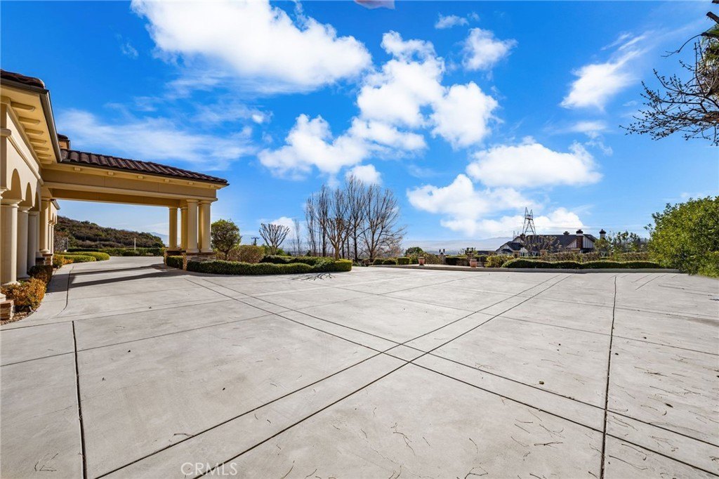 Upland, California, 91784, United States, 6 Bedrooms Bedrooms, ,6.5 BathroomsBathrooms,Residential,Forsale,1883914