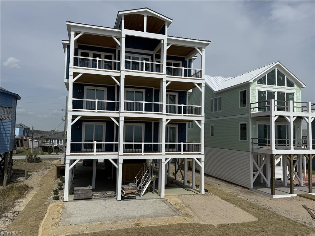 NorthTopsail Beach, North Carolina, 28460, United States, 8 Bedrooms Bedrooms, ,9.5 BathroomsBathrooms,Residential,Forsale,2004197