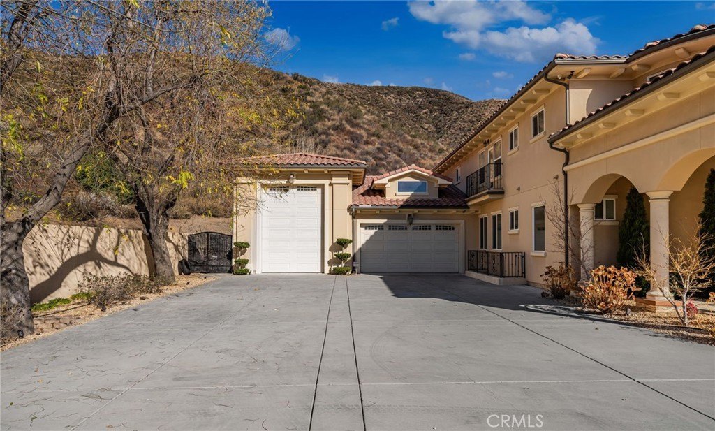 Upland, California, 91784, United States, 6 Bedrooms Bedrooms, ,6.5 BathroomsBathrooms,Residential,Forsale,1883914