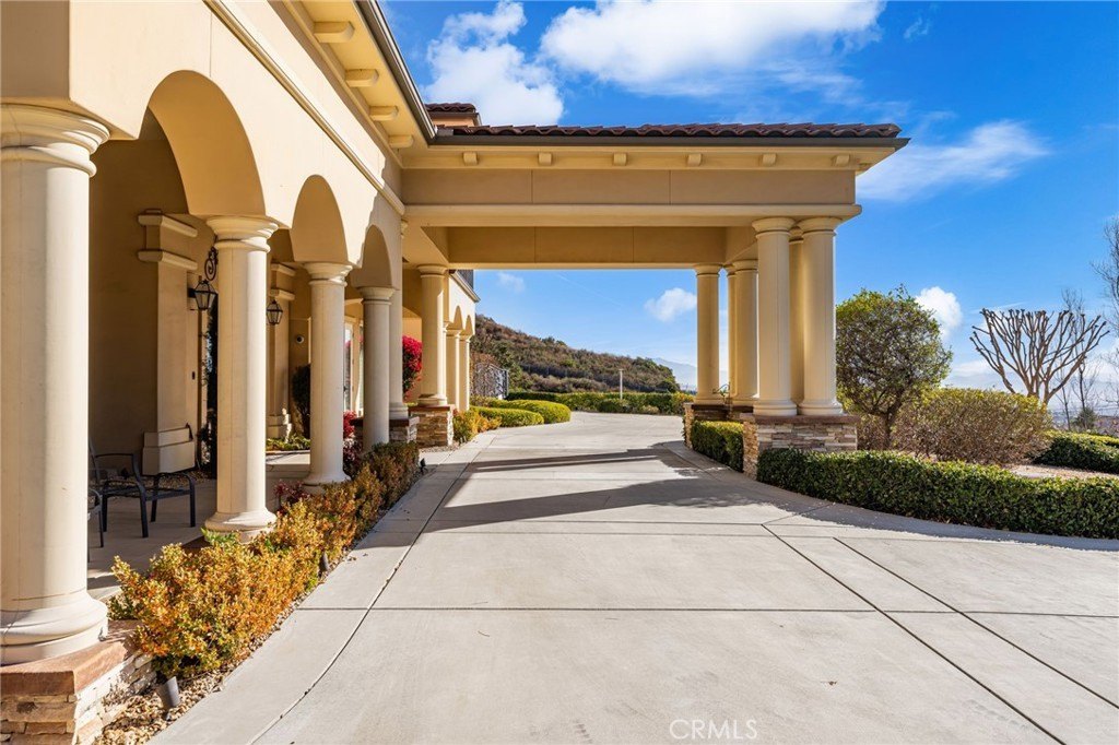 Upland, California, 91784, United States, 6 Bedrooms Bedrooms, ,6.5 BathroomsBathrooms,Residential,Forsale,1883914