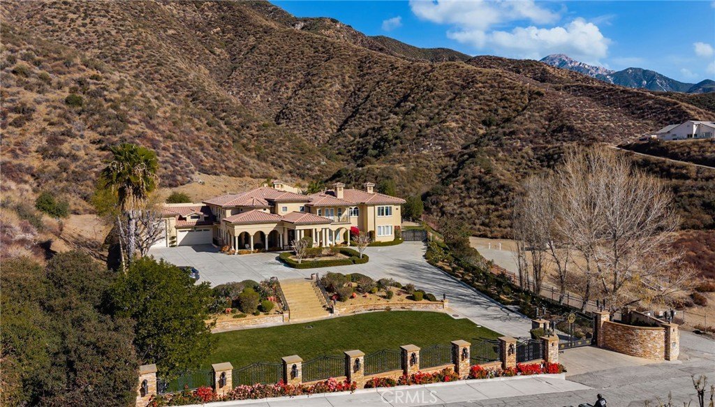 Upland, California, 91784, United States, 6 Bedrooms Bedrooms, ,6.5 BathroomsBathrooms,Residential,Forsale,1883914