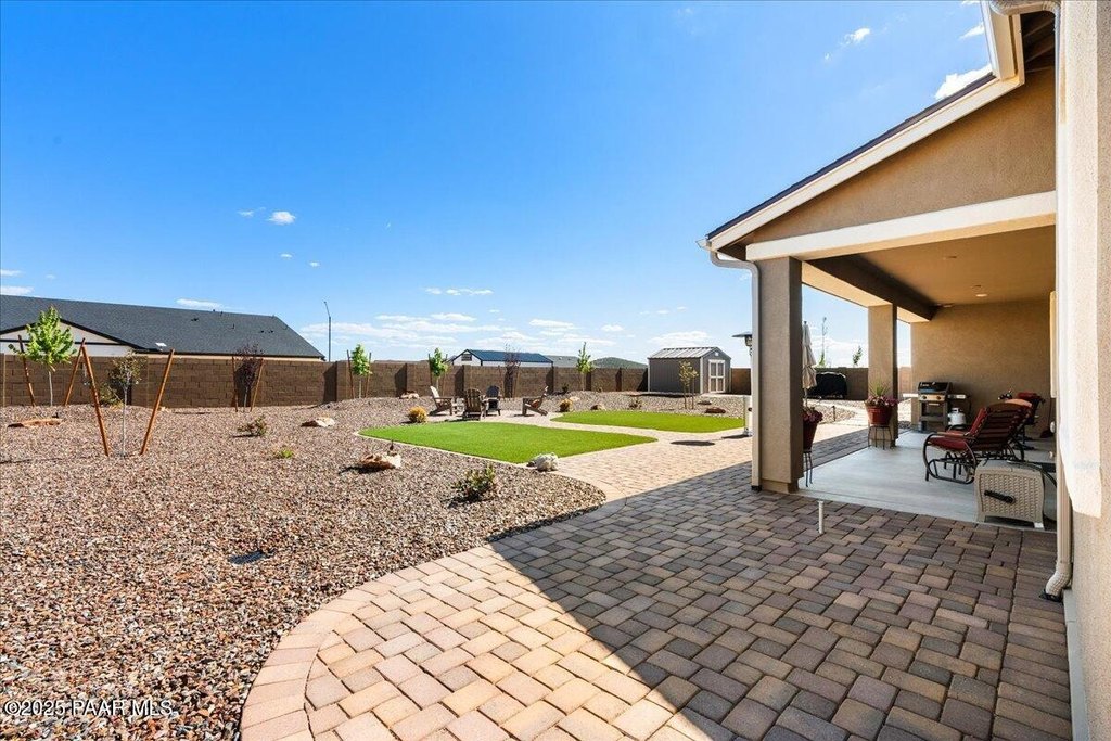 Prescott Valley, Arizona, 86315, United States, 3 Bedrooms Bedrooms, ,2 BathroomsBathrooms,Residential,Forsale,1884016