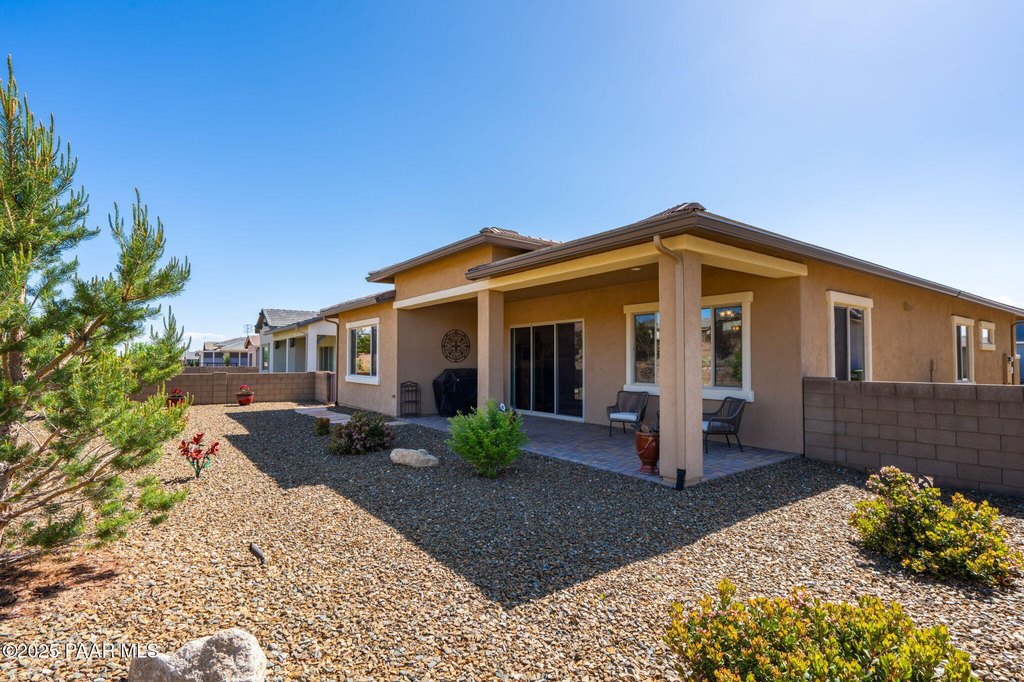 Prescott, Arizona, 86301, United States, 2 Bedrooms Bedrooms, ,2 BathroomsBathrooms,Residential,Forsale,1883972