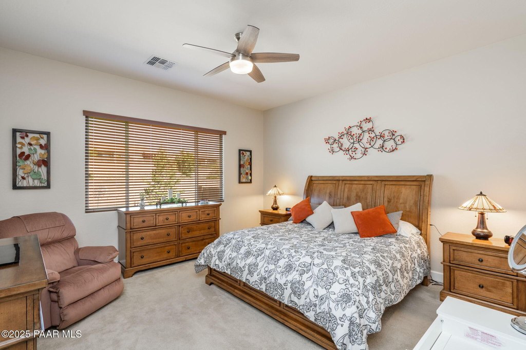 Prescott, Arizona, 86301, United States, 2 Bedrooms Bedrooms, ,2 BathroomsBathrooms,Residential,Forsale,1883972