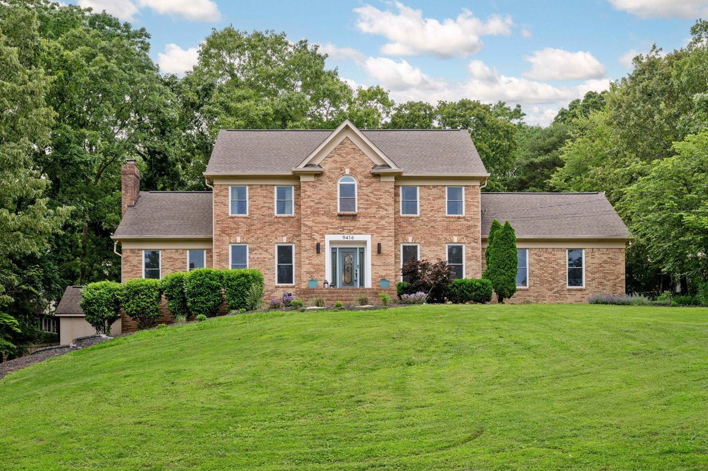 Chattanooga, Tennessee, 37421, United States, 4 Bedrooms Bedrooms, ,3.5 BathroomsBathrooms,Residential,Forsale,1922199