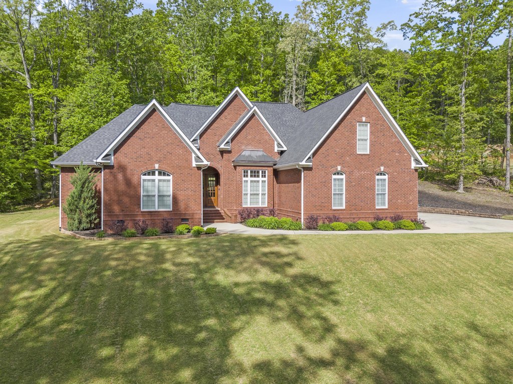 Chattanooga, Tennessee, 37419, United States, 4 Bedrooms Bedrooms, ,2.5 BathroomsBathrooms,Residential,Forsale,1894413