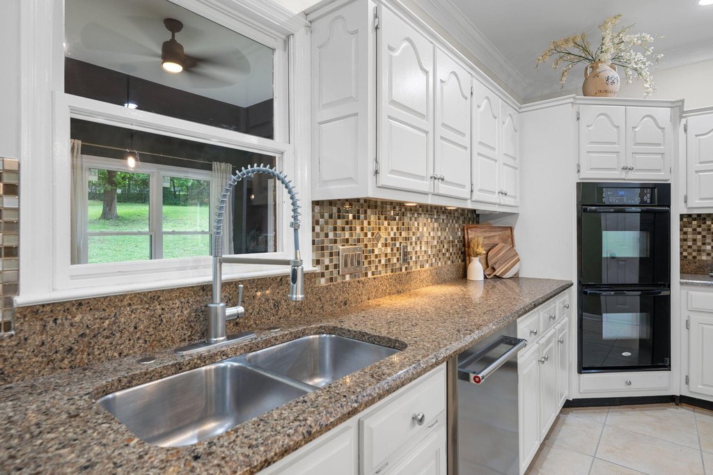 Chattanooga, Tennessee, 37421, United States, 4 Bedrooms Bedrooms, ,3.5 BathroomsBathrooms,Residential,Forsale,1922199