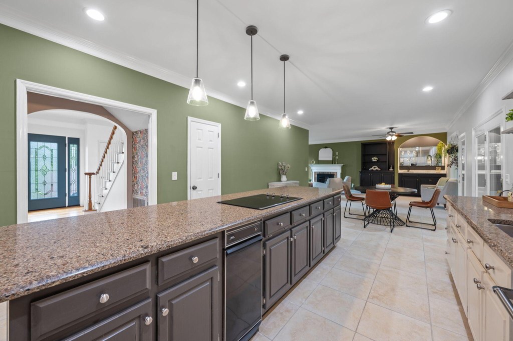 Chattanooga, Tennessee, 37421, United States, 4 Bedrooms Bedrooms, ,3.5 BathroomsBathrooms,Residential,Forsale,1922199