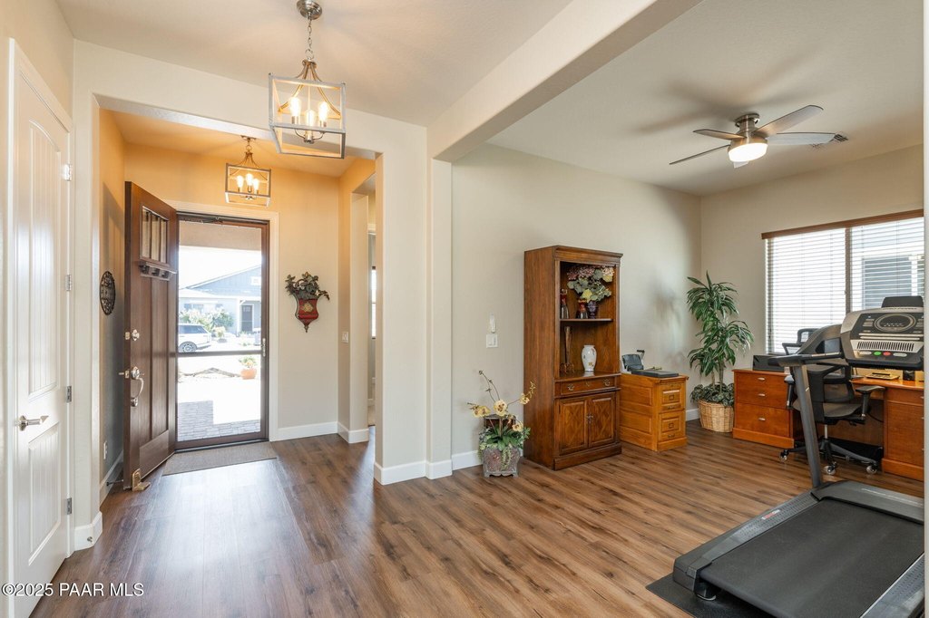 Prescott, Arizona, 86301, United States, 2 Bedrooms Bedrooms, ,2 BathroomsBathrooms,Residential,Forsale,1883972